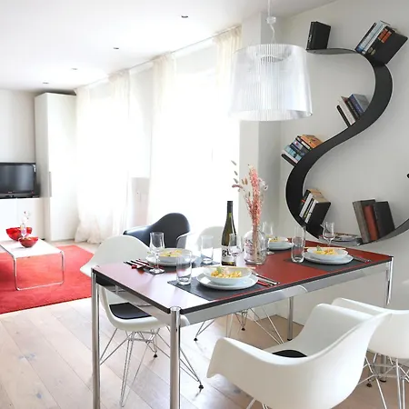 Bomhoffstr. 22a, W4, Blue Water Appartement